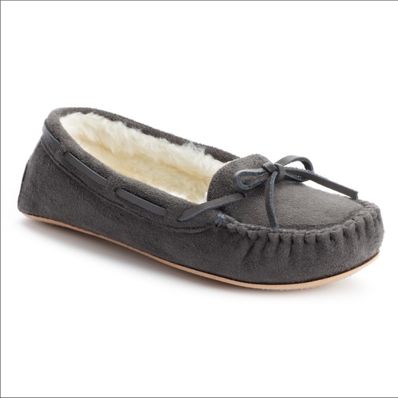 kohls minnetonka moccasins